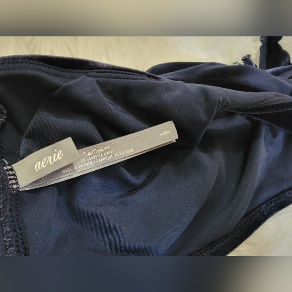 Aerie Midnight Velvet Sports Bra - Picture 8 of 8